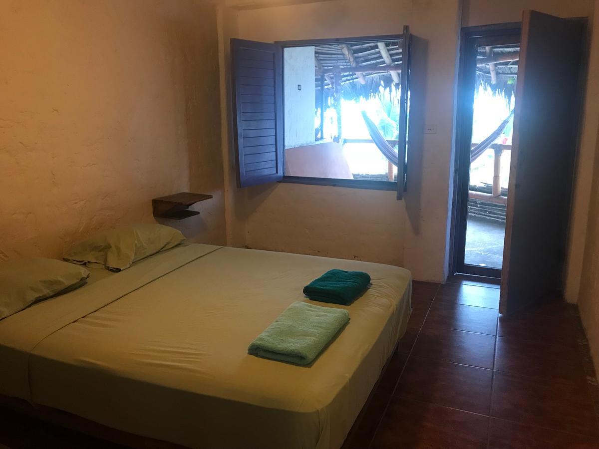 Beach Front Bungalows At The Coconut Canoa Buitenkant foto